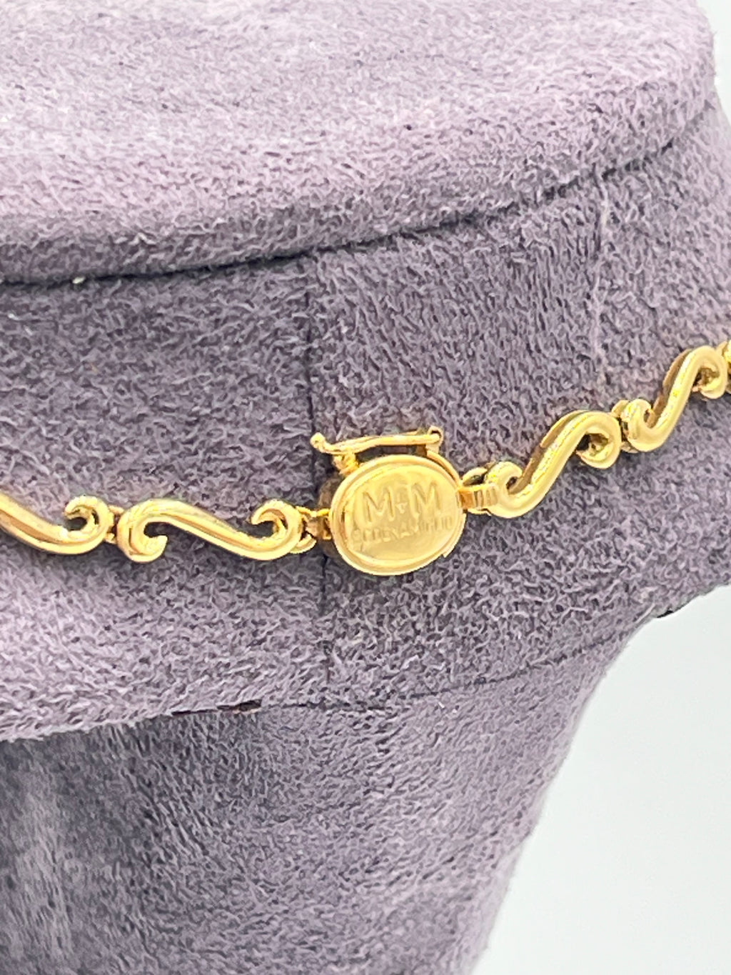Collana in oro giallo 18kr con diamanti e corallo rosso mediterraneo naturale