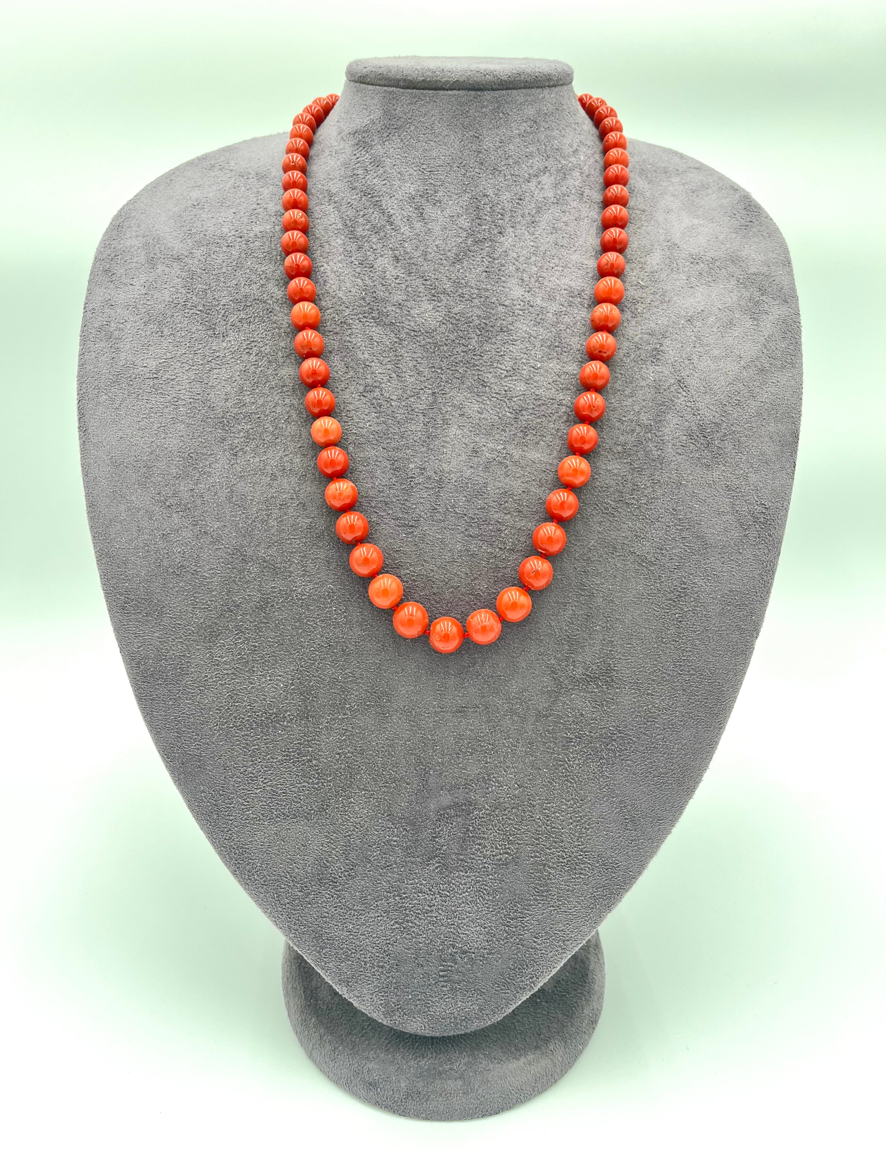 Collana Corallo Rosso Mediterraneo Naturale 63cm Pallini 7-11mm Oro 18kt Nodo