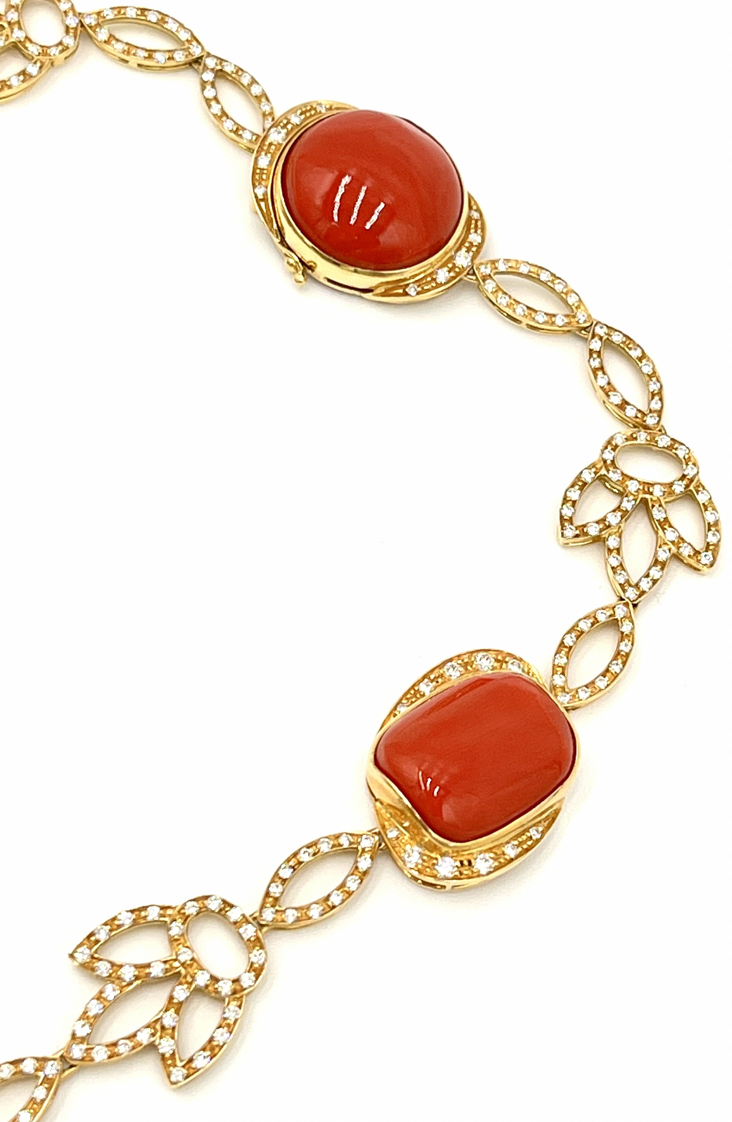 collana di corallo in oro 18kt e diamanti